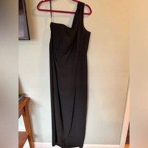 Black maxi one-shoulder gown size 12 BCBG maxazria